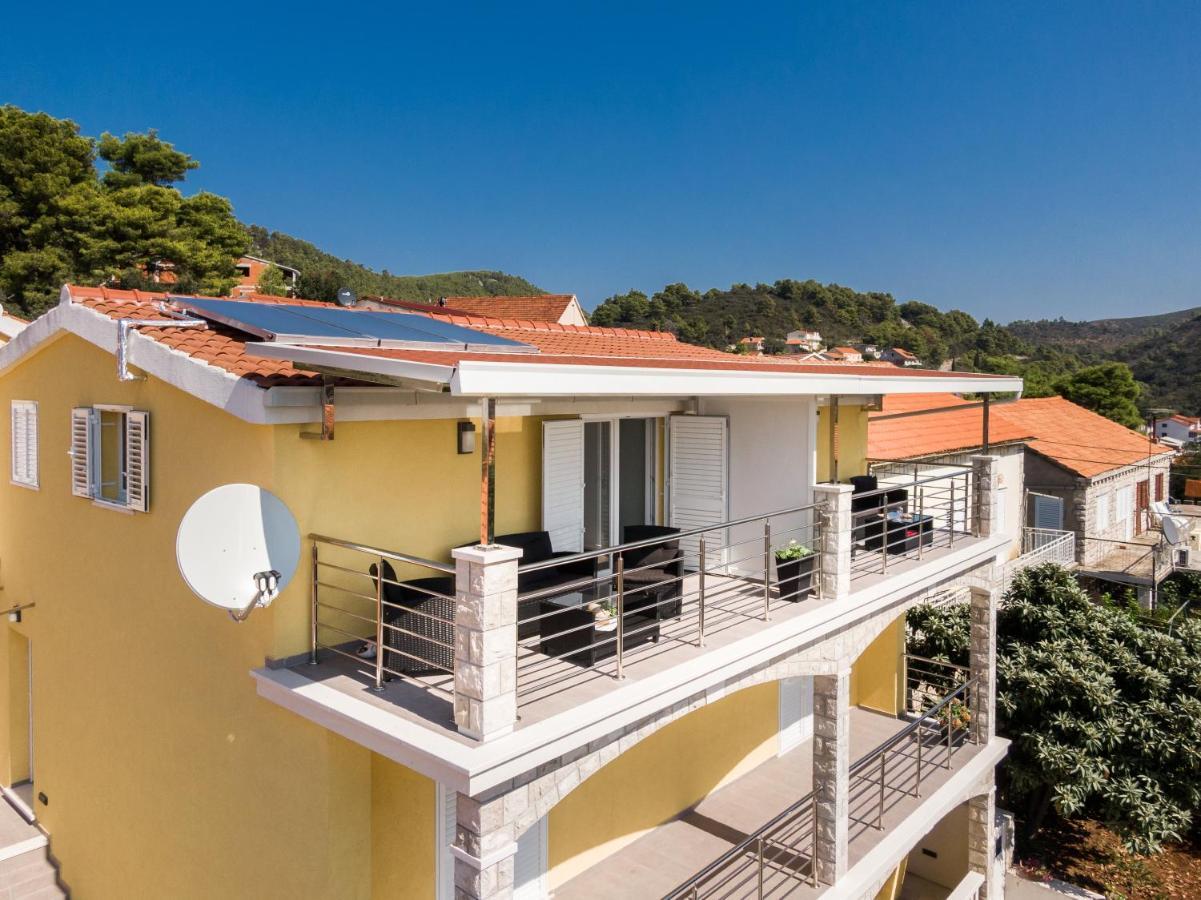 Fancy Apartments Dream Brna Exterior foto